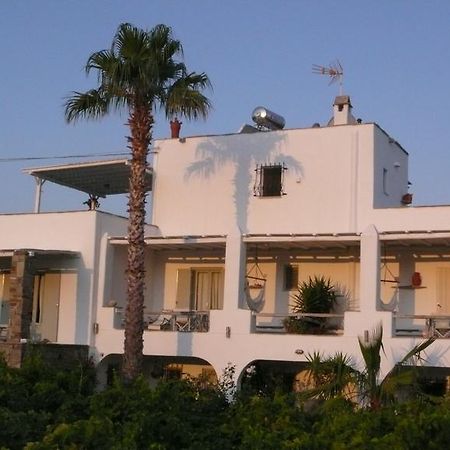 Paros Apartments المظهر الخارجي الصورة